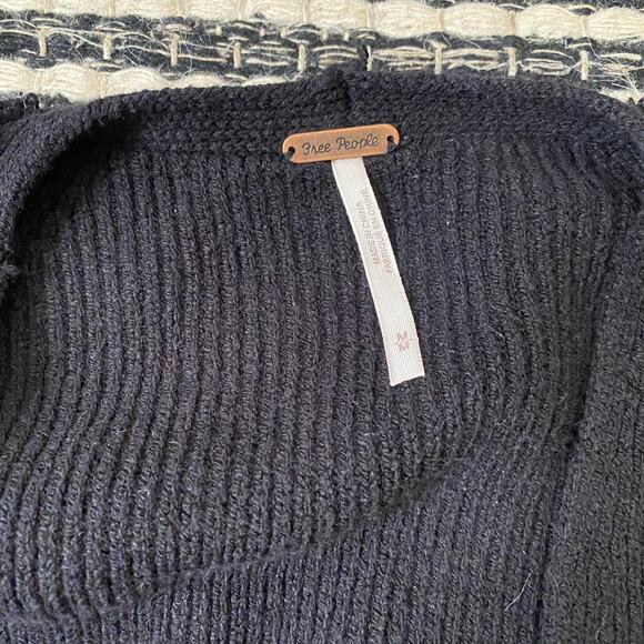 🌿Free People Womens Oversized Ribbed Chunky Black Button Cardigan Sweater M - Picture 9 of 12